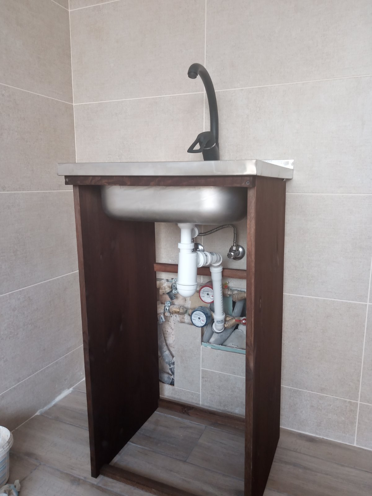 Мойка кухонная в сборе